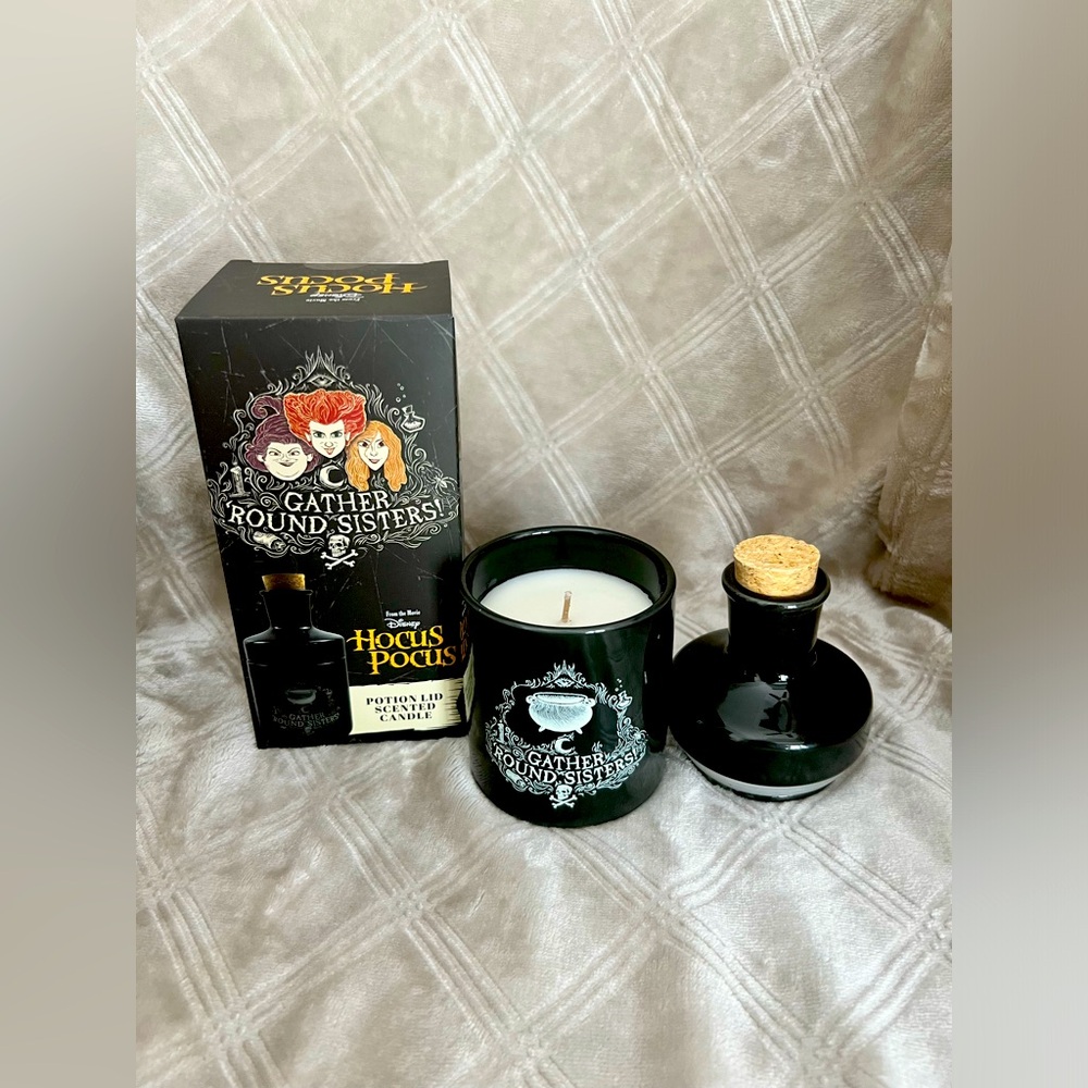 Hocus Pocus 7oz Potion Bottle Candle